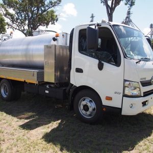 R230 - 4000 Vacuum Truck