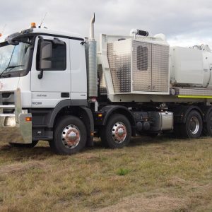 TRD1600 - 8000 Vacuum Truck