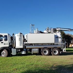 TRD2400 - 8000 Hydro Excavation Truck