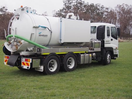 TRD940 - 11000 Vacuum Truck