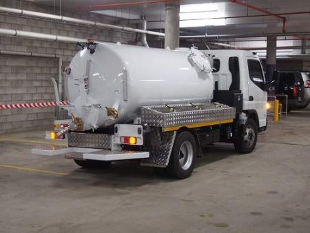 R247-4000a vacuum truck