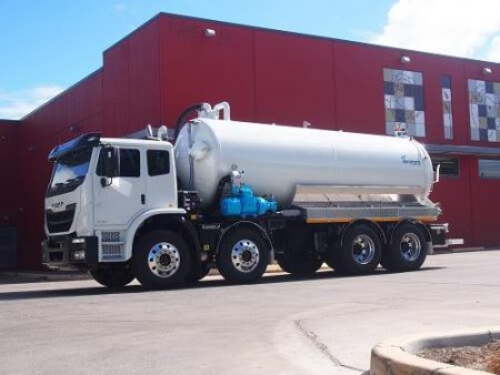 R420-15000a Vacuum Truck